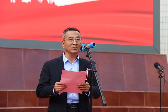 1759204720497713.jpg 党委副书记、纪委书记卢仁虎讲话.jpg