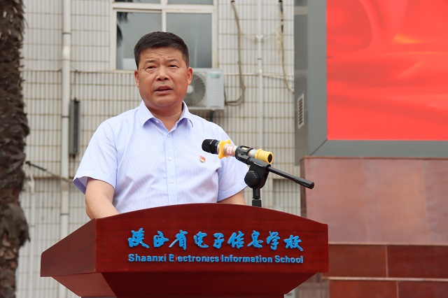 党委书记顾学福讲话.jpg