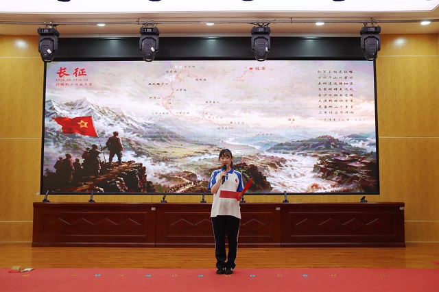 图为红色故事演讲比赛现场.jpg